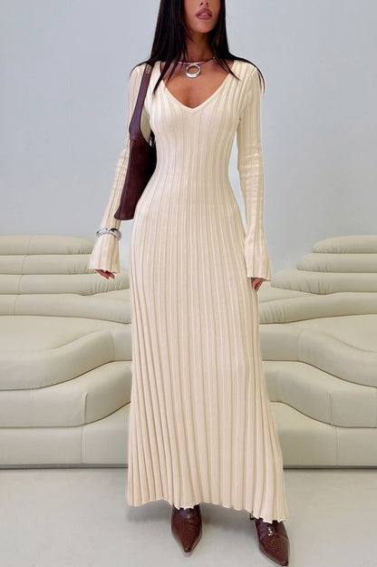 Ribbed Knit V Neck Long Sleeve Maxi Dress