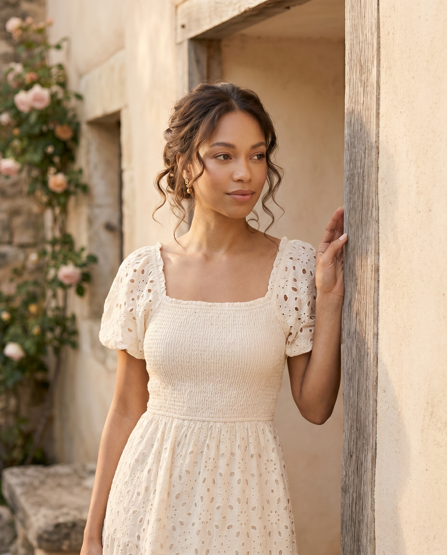 Zuriae eyelet editorial